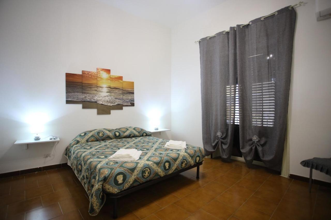 Zu' Nicola Apartment Palermo Bagian luar foto
